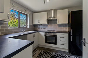 Kitchen- click for photo gallery